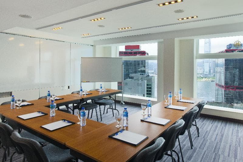 Holiday Inn Express Hong Kong Soho 4