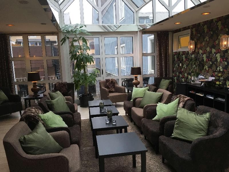 Best Western Plus Edward Hotel 5