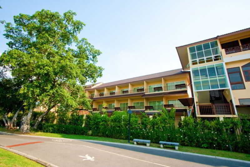 Suphan Lake Hometel 3