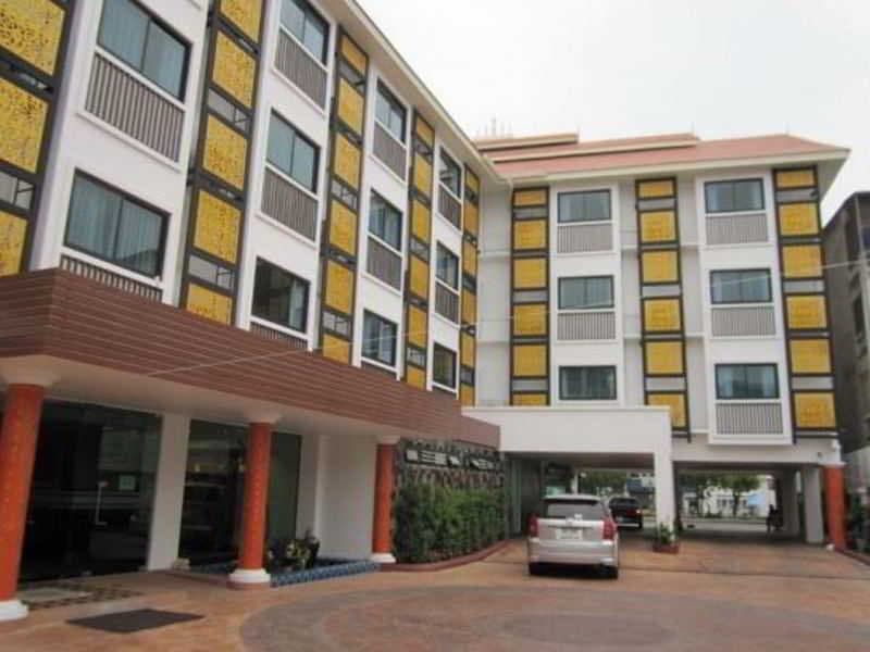 Wangburapa Grand Hotel 5