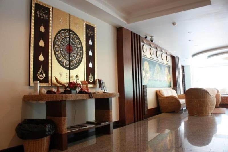 Wangburapa Grand Hotel 4