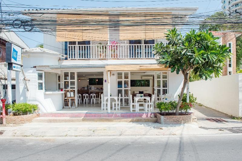Sleepeasy Hostel Hua Hin by Baan Kangmung 3