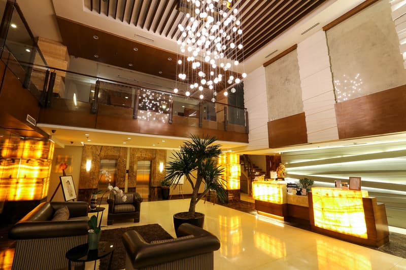 Armada Manila 5
