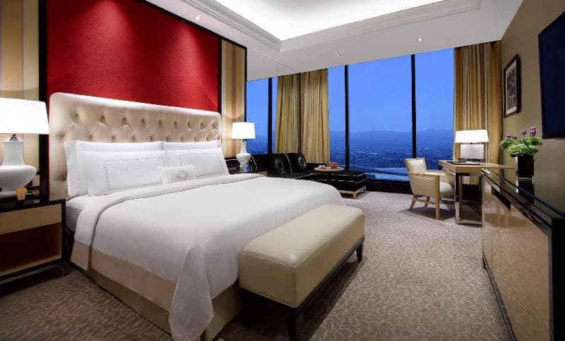 The Trans Luxury Hotel 1