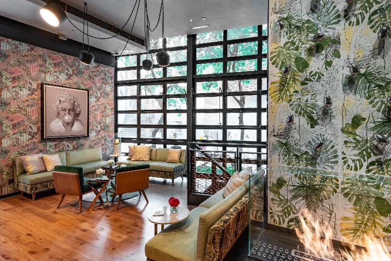 Ovolo Central 5