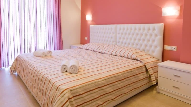 Aenaon Rooms main