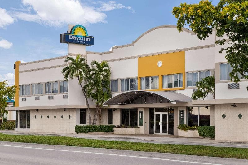 Days Inn by Wyndham Miami Airport North 3