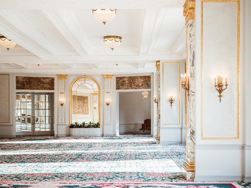 Carlton St. Moritz 4