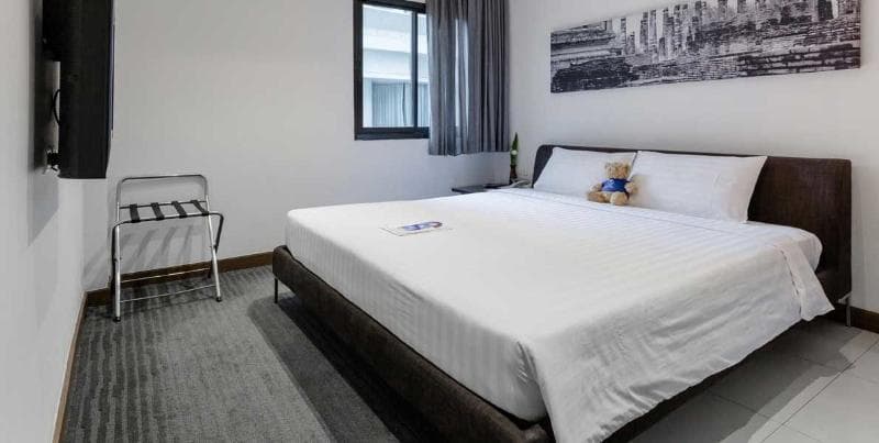 S33 Compact Sukhumvit Hotel 5