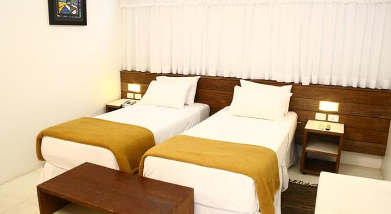 Delphin Beach Hotel 4