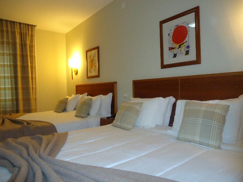 Hotel Pombeira 5