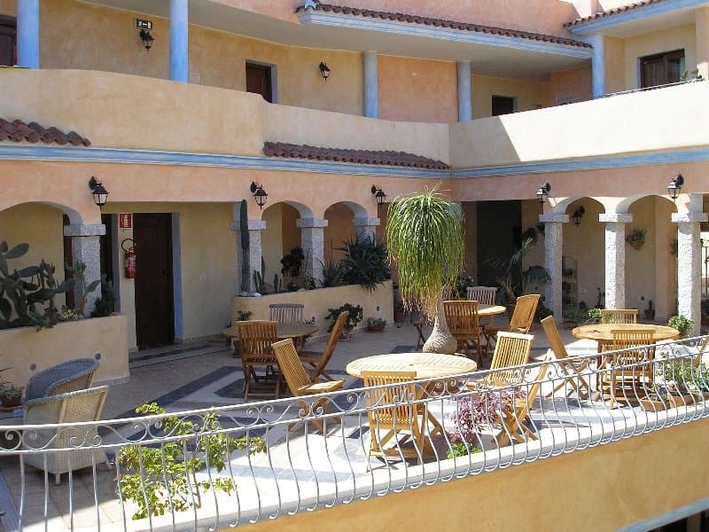 Bonsai Hotel photo 1