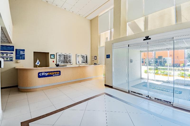Hotel City Express Villahermosa 3