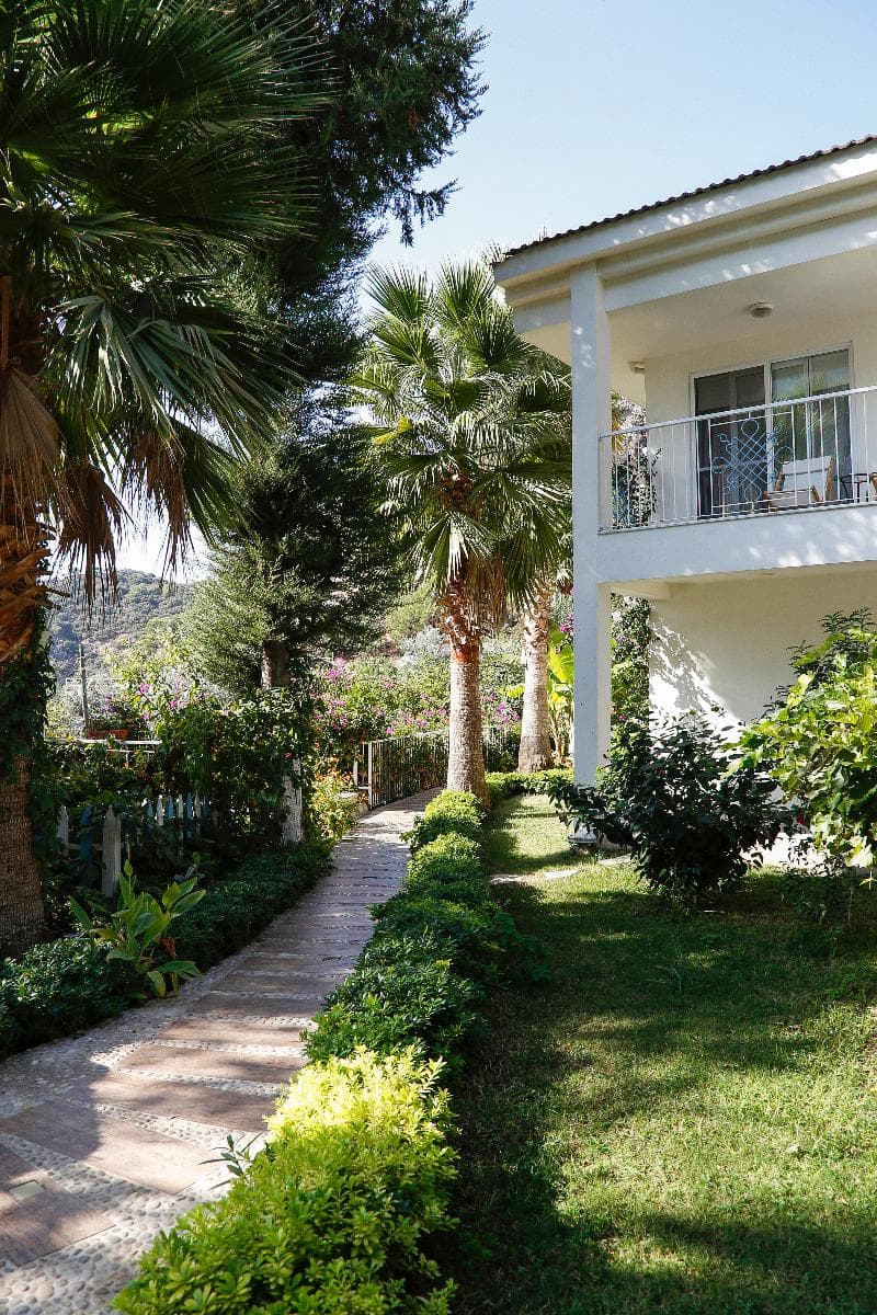 Morina Deluxe Hotel 1