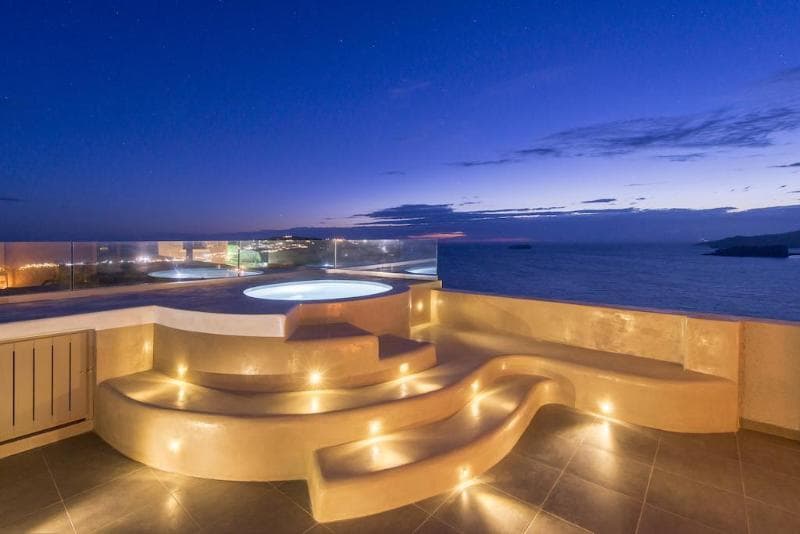 Calderas Dolphin Suites main