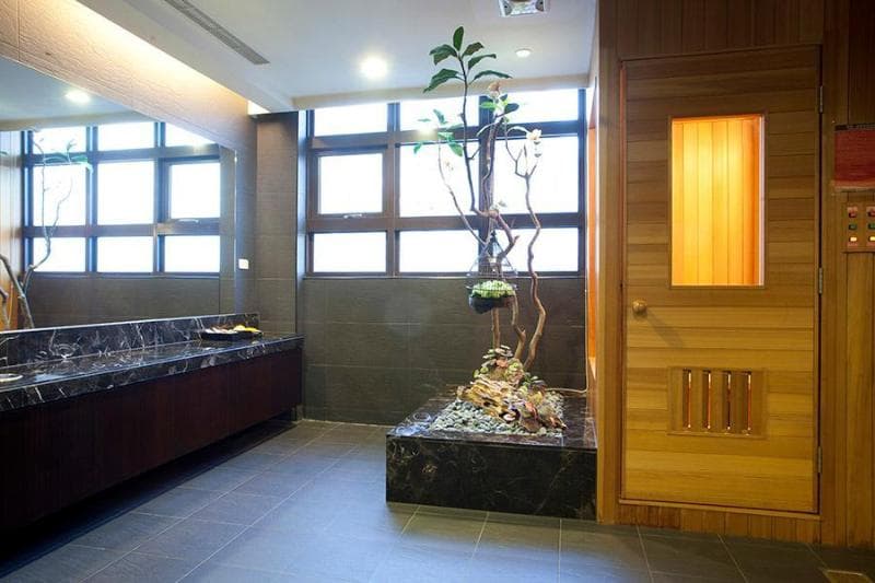 Justwin Grand Hotel photo 1