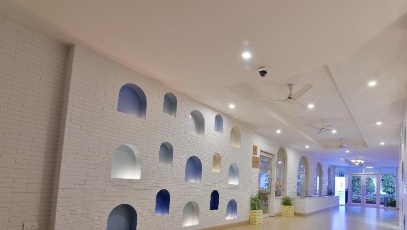The Peerless Sarovar Portico 5