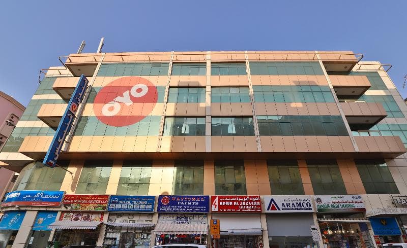 Phoenix Hotel by OYO photo 1