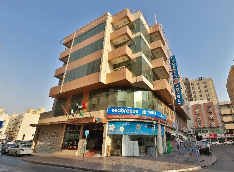 Phoenix Hotel by OYO 2