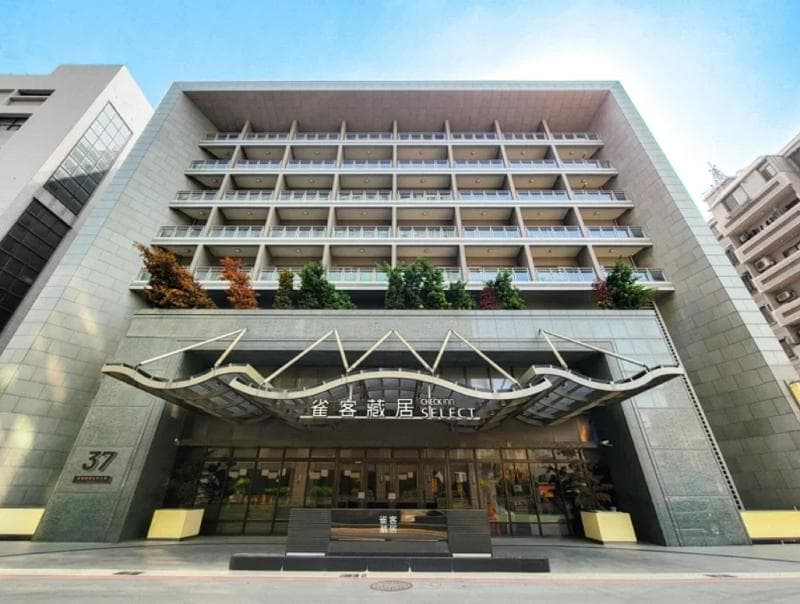 CHECK inn SELECT Taichung Dadun photo 1