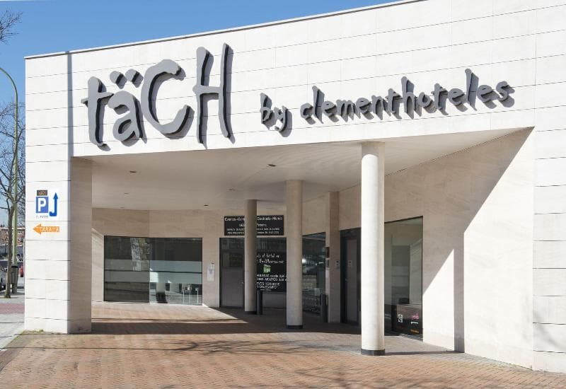 Tach Madrid Airport Hotel 4