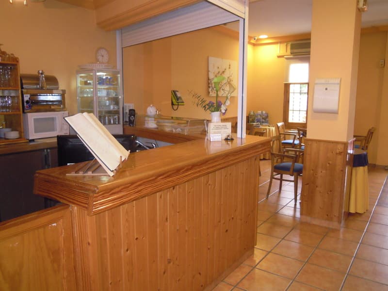 Hostal Moscatel 2