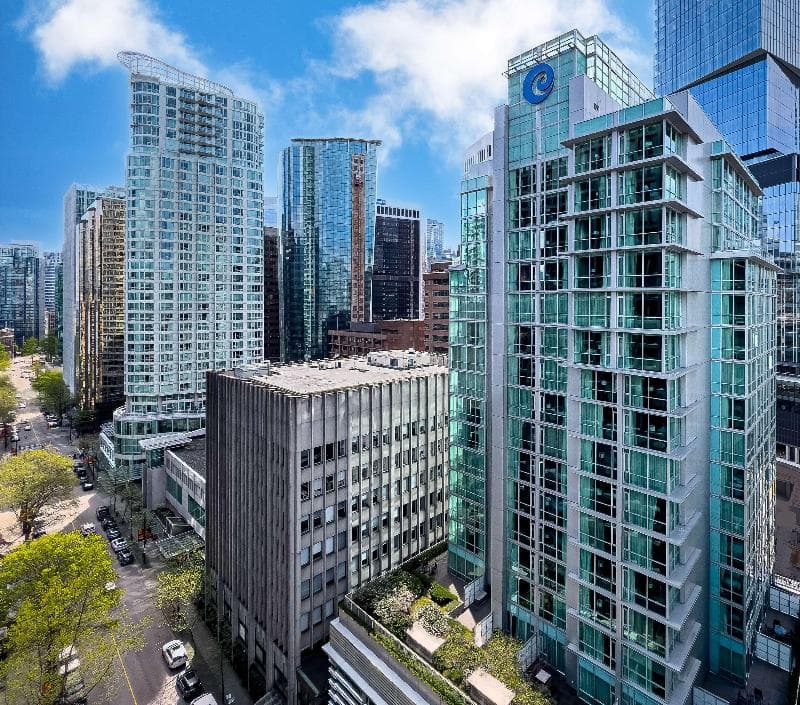 Coast Coal Harbour Vancouver Hotel by APA 2