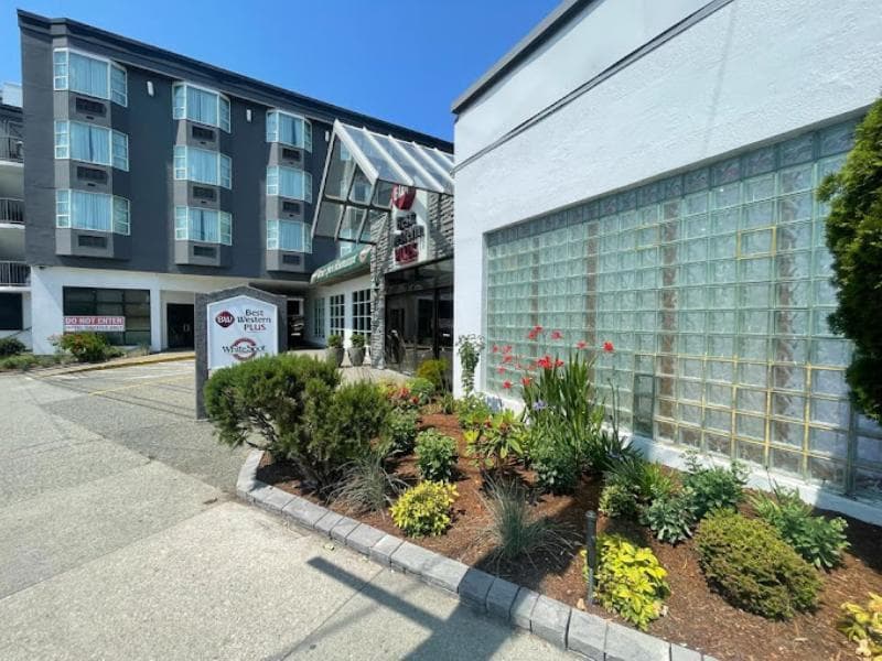 Best Western Plus Vancouver Airport Hotel 2