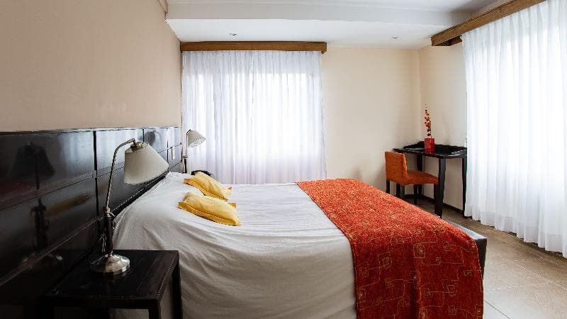 Hotel Poincenot 4