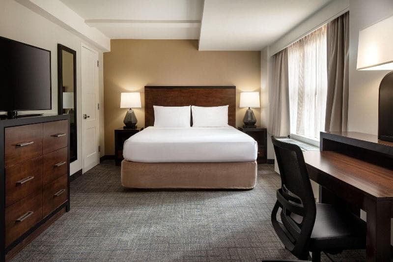 Residence Inn New York Manhattan/Midtown East 3