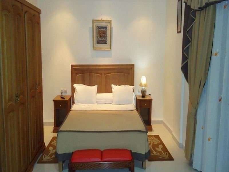 Hotel BRAHMI 3