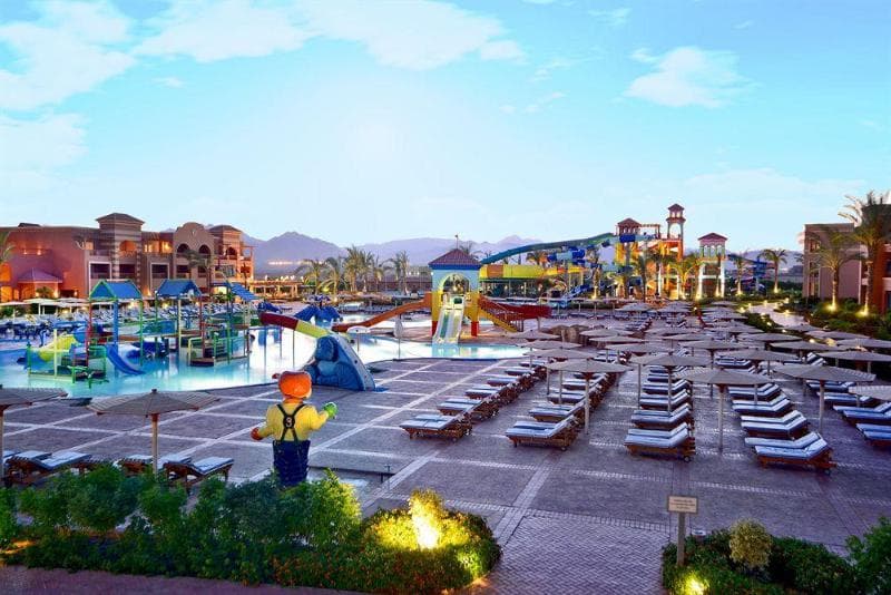 Charmillion Club Aqua Park 2