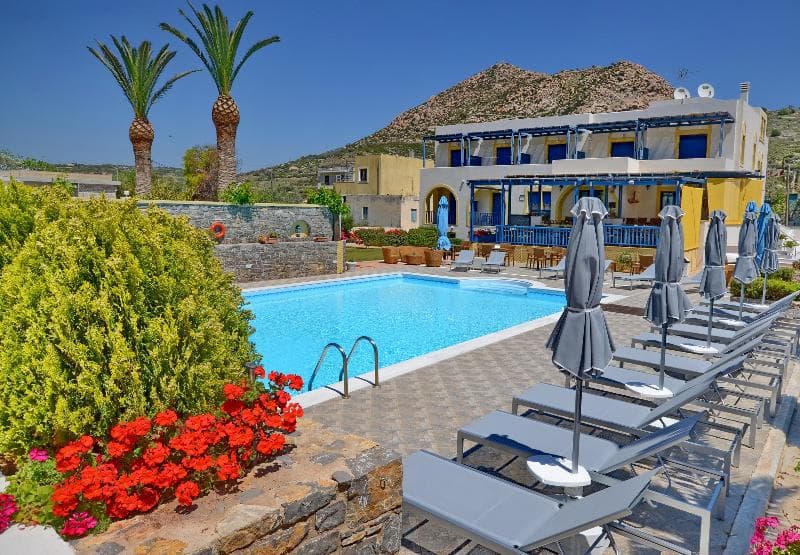 Emporios Bay Hotel 1