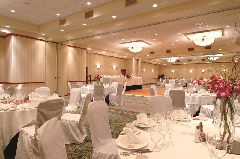 Hilton Garden Inn Edmonton International Airport 5