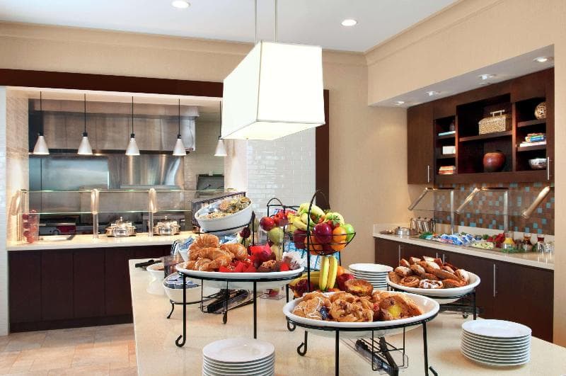 Hilton Garden Inn Edmonton International Airport 2
