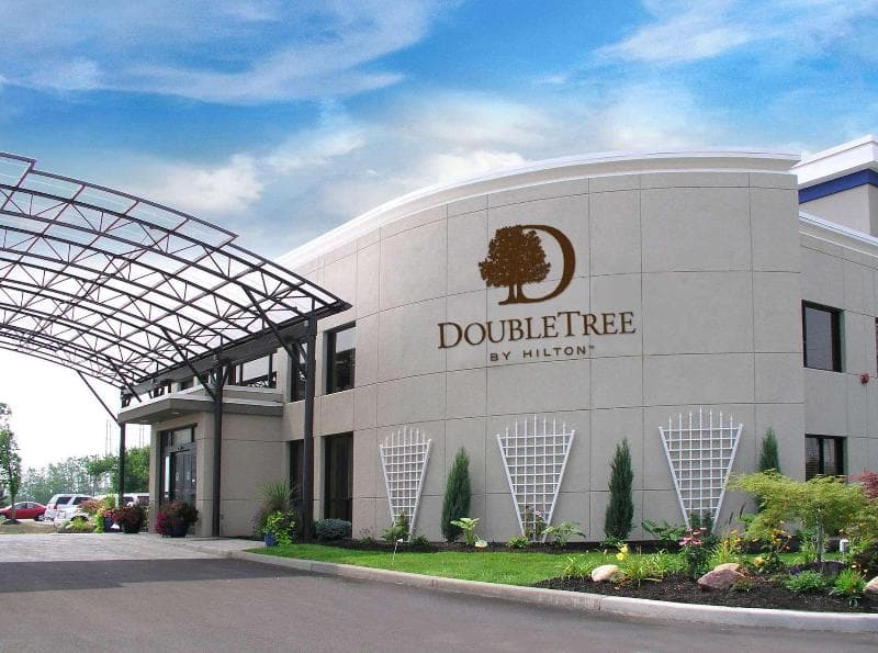 DoubleTree by Hilton Buffalo-Amherst 2
