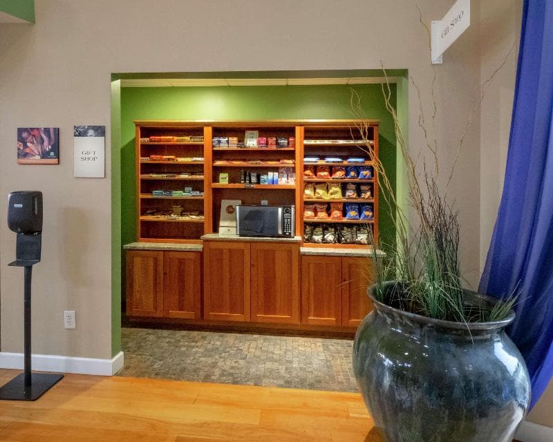 DoubleTree by Hilton Buffalo-Amherst photo 1