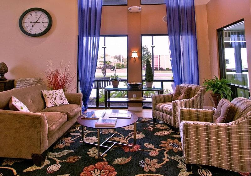 DoubleTree by Hilton Buffalo-Amherst 4
