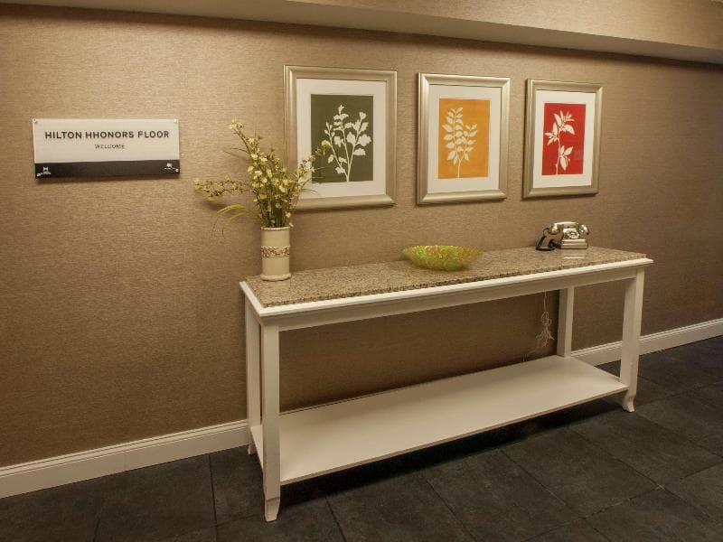 DoubleTree by Hilton Buffalo-Amherst 5