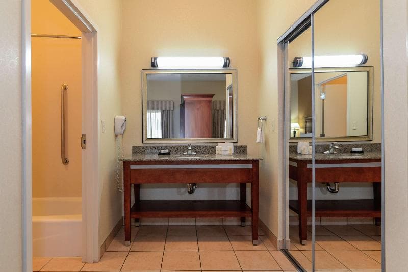Hampton Inn & Suites Detroit/Chesterfield Township 4