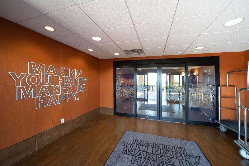Hampton Inn & Suites Madera 2