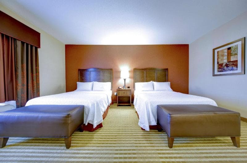 Hampton Inn & Suites Harrisburg/North 4