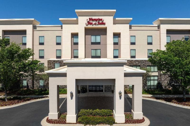 Hampton Inn & Suites Huntsville/Research Park Area photo 1