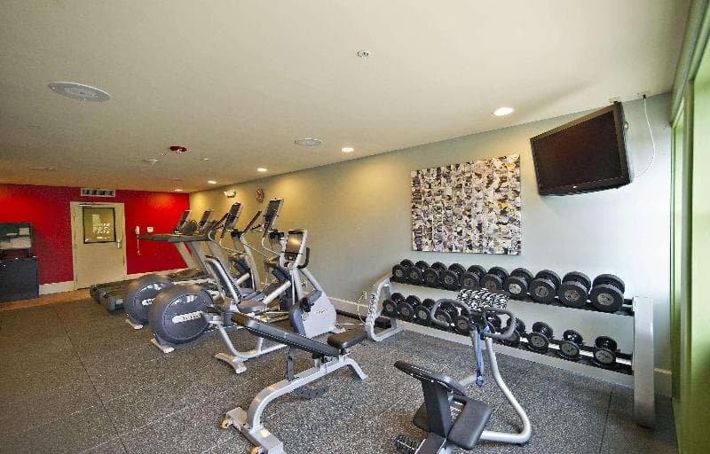 DoubleTree Suites by Hilton Hotel Huntsville South 2