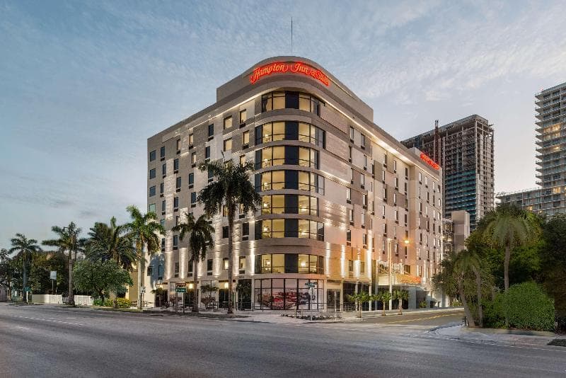 Hampton Inn & Suites Miami Wynwood Design District 4