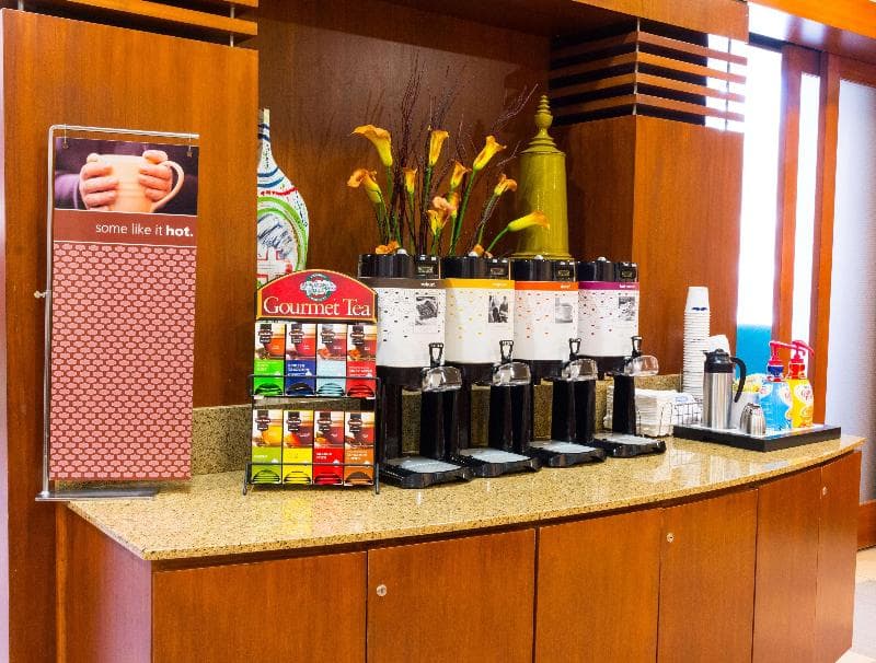 Hampton Inn & Suites Riverside/Corona East 3