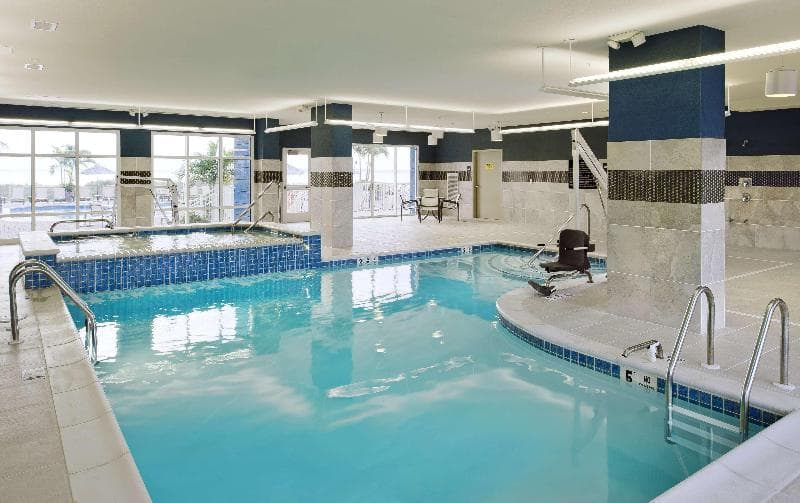 Hampton Inn & Suites Ocean City/Bayfront-Convention Center 5