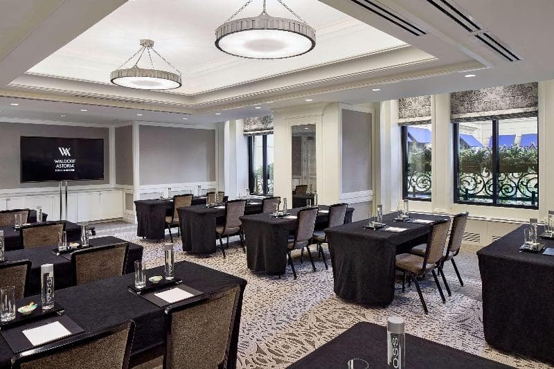 Waldorf Astoria Chicago photo 1