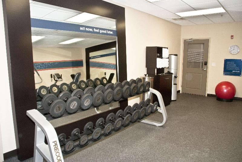 Hampton Inn Maumelle 2