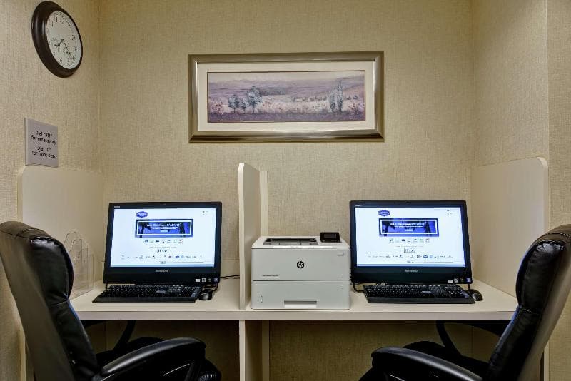 Hampton Inn Sayre photo 1